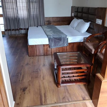 Mathan View Homestay - 3Min Drive To Kullu-Manali Airport Shamshi Eksteriør billede