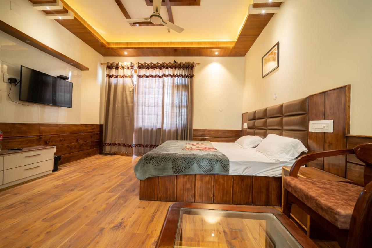 Mathan View Homestay - 3Min Drive To Kullu-Manali Airport Shamshi Eksteriør billede