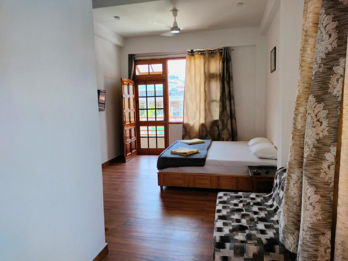 Mathan View Homestay - 3Min Drive To Kullu-Manali Airport Shamshi Eksteriør billede